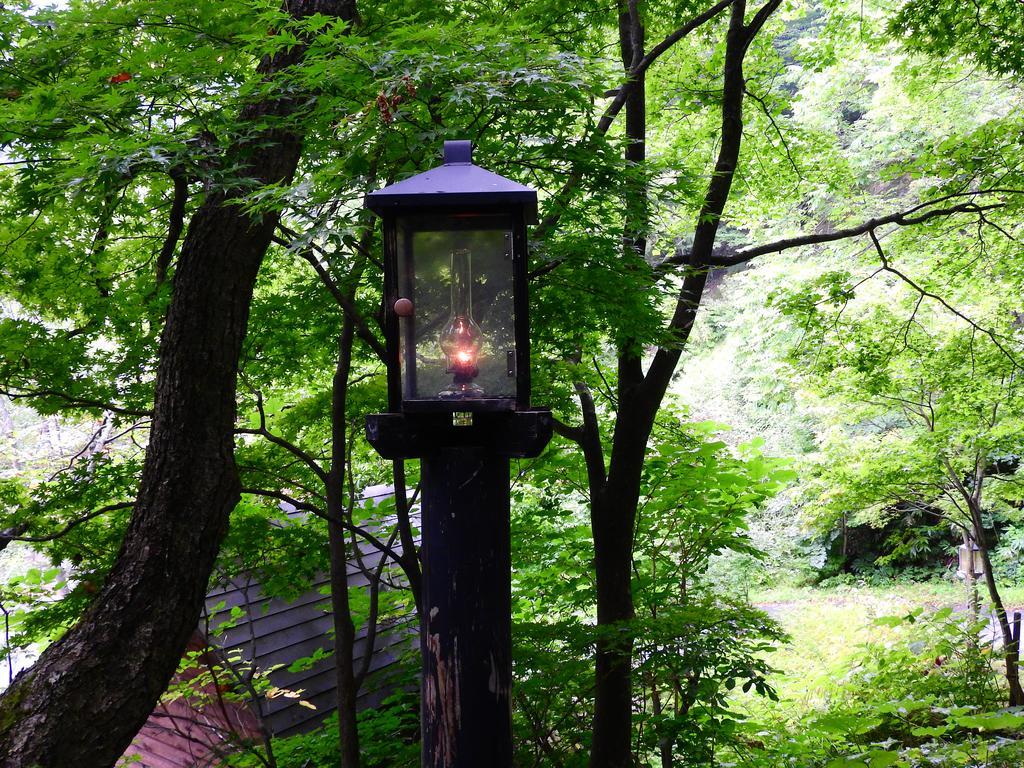 Готель Lamp No Yado Aoni Onsen Hirakawa Екстер'єр фото